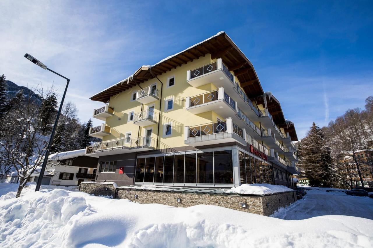 Hotel Herzblut Saalbach ภายนอก รูปภาพ