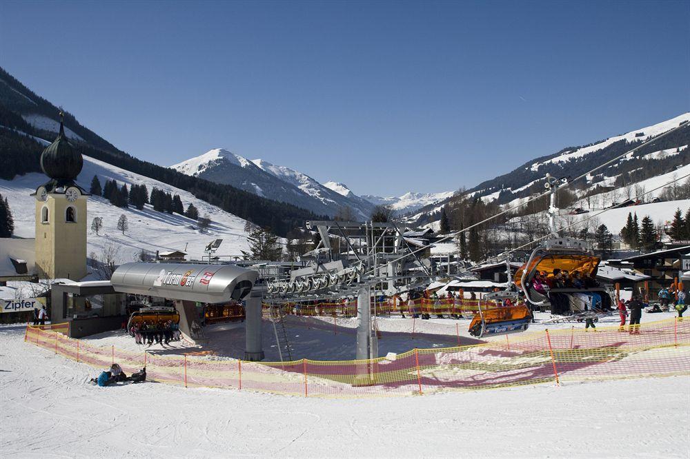 Hotel Herzblut Saalbach ภายนอก รูปภาพ